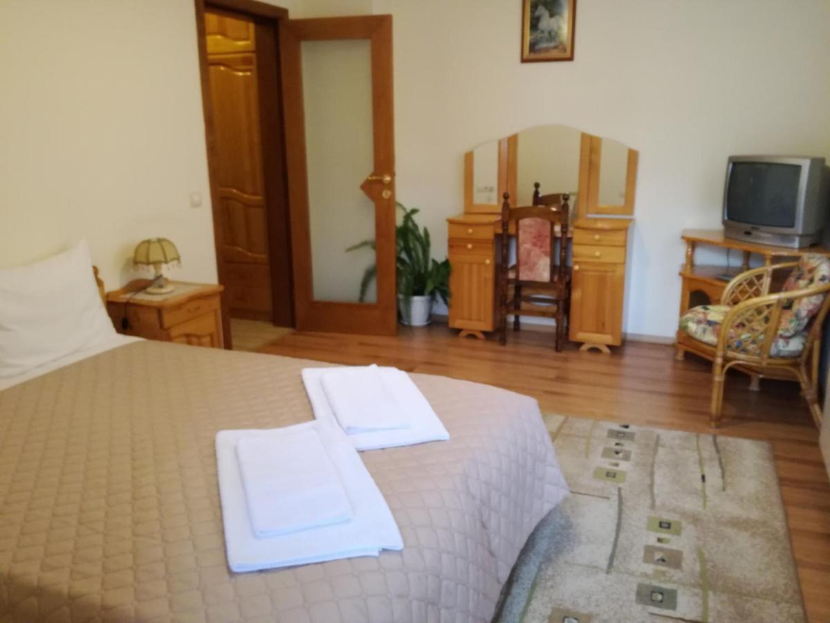 Guest House Benita Devin Ngoại thất bức ảnh