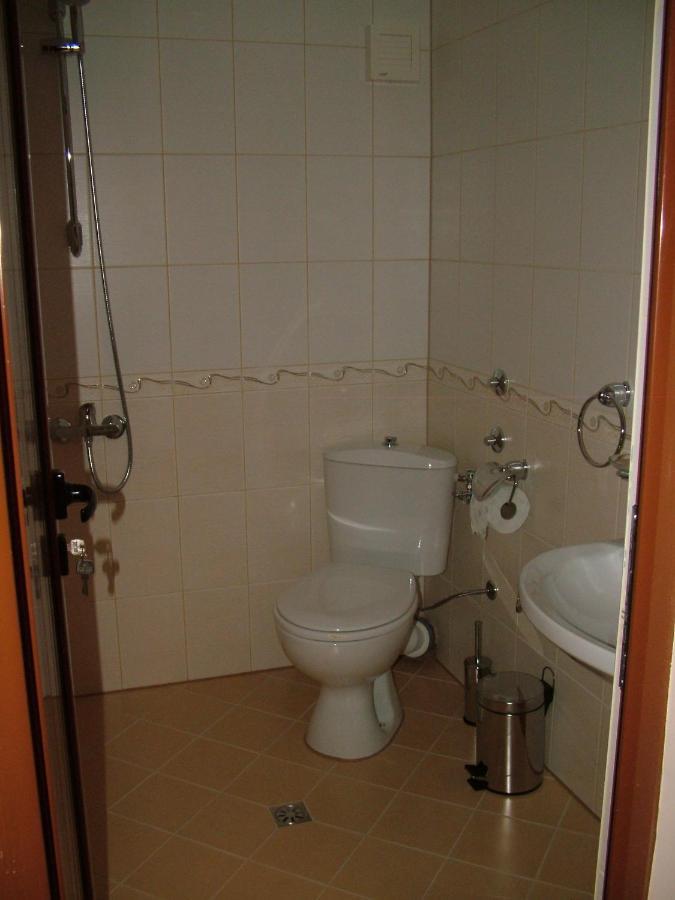 Guest House Benita Devin Ngoại thất bức ảnh