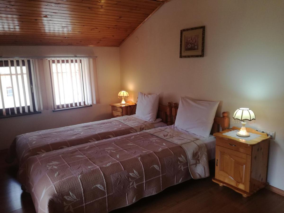Guest House Benita Devin Ngoại thất bức ảnh
