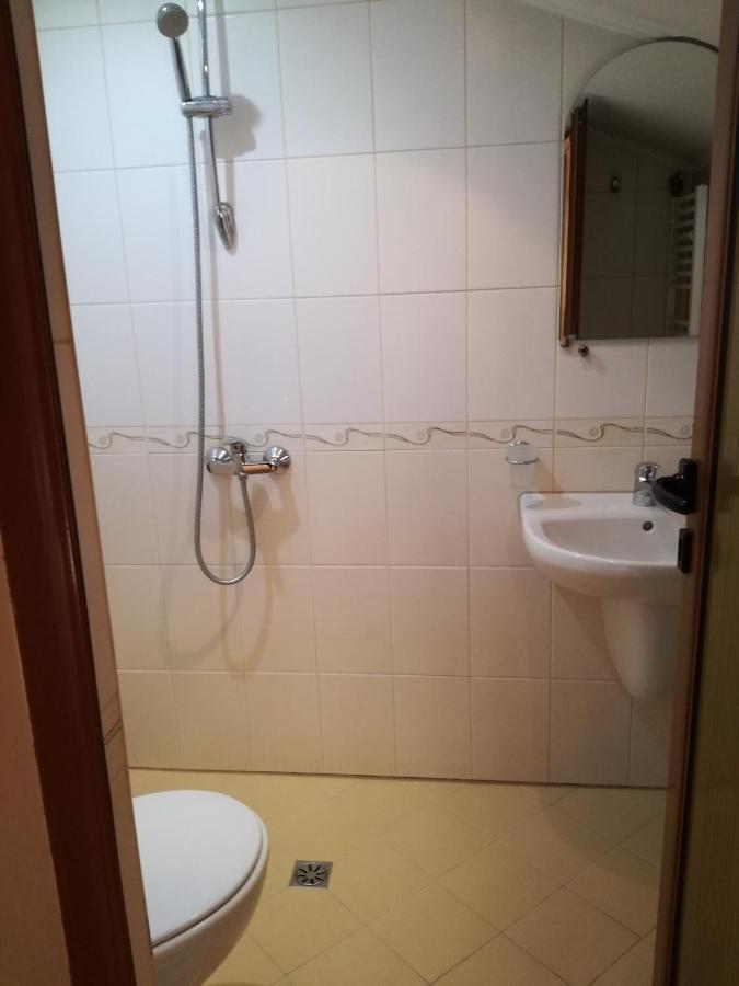 Guest House Benita Devin Ngoại thất bức ảnh